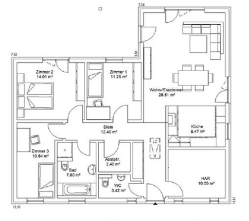 Grundriss eines Wohnhauses mit mehreren Zimmern, Küche und Bad.
